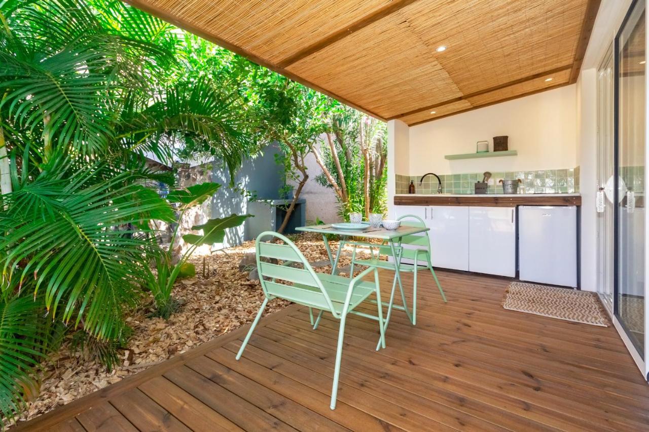לה סאלין לה ביינס Idylle - Charmant Bungalow A 2 Pas Du Lagon מראה חיצוני תמונה